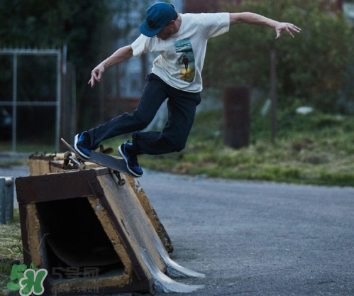 nike sb dunk high elite襪套式板鞋什么時(shí)候發(fā)售？