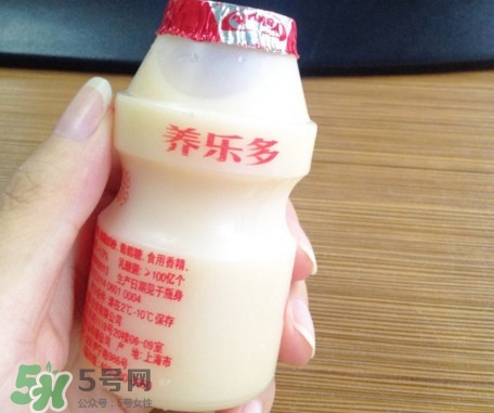 養(yǎng)樂(lè)多什么時(shí)候喝最好？養(yǎng)樂(lè)多能多喝嗎