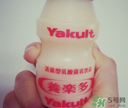 養(yǎng)樂多是酸奶嗎？養(yǎng)樂多和酸奶有什么區(qū)別