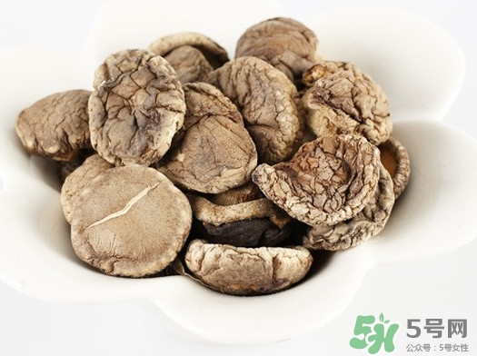 香菇是發(fā)物嗎？香菇是干的好還是新鮮的好
