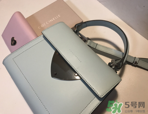 coccinelle是什么牌子_哪個(gè)國(guó)家的_什么檔次？