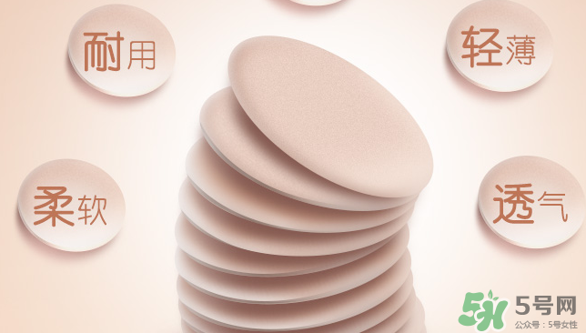藍(lán)色之戀氣墊bb多少錢？藍(lán)色之戀雪潤氣墊粉凝霜多少錢？