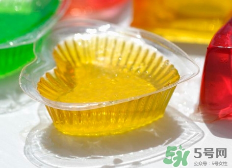 吉利丁片可以用什么代替？吉利丁片可以用qq糖代替嗎
