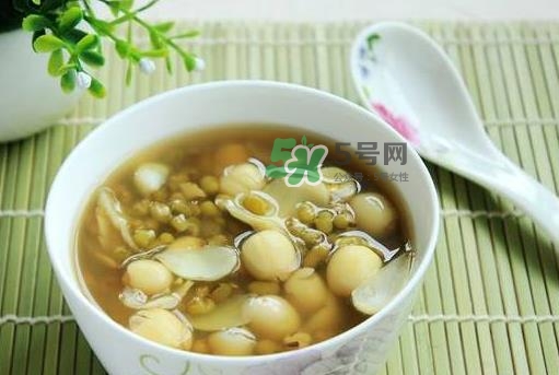 三伏天可以喝綠豆湯嗎？三伏天是喝綠豆湯還是喝生姜水？