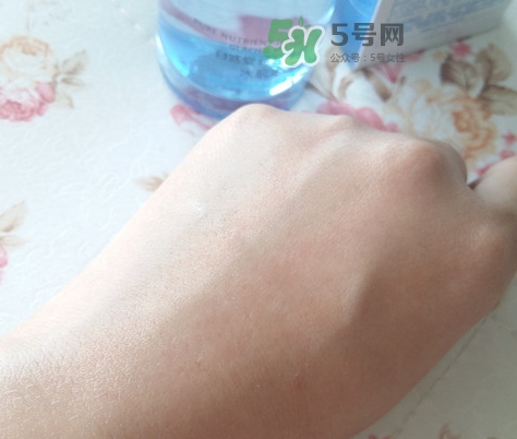 自然堂冰肌水怎么用？自然堂冰肌水使用方法