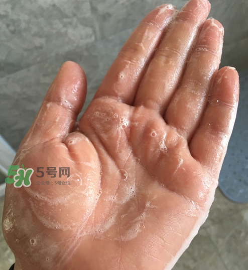 貝蜜清凈痘控油潔面啫喱怎么樣？貝蜜清祛痘控油潔面啫喱好用嗎？
