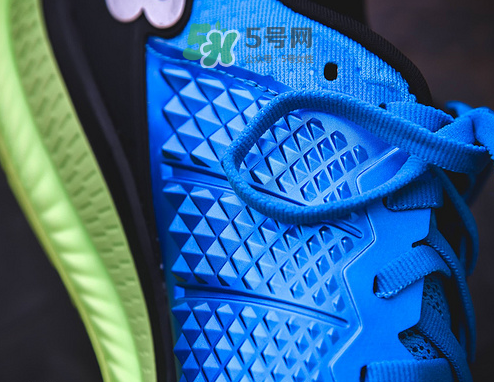 new balance fuelcell怎么樣？新百倫fuelcell跑鞋測(cè)評(píng)