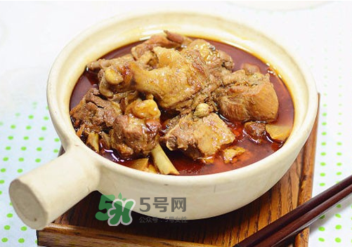 三伏天能吃鴨肉嗎？三伏天鴨肉燉什么好？