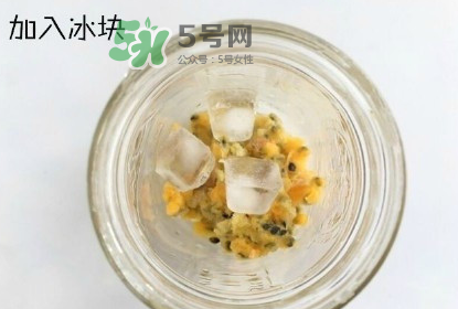 百香果養(yǎng)樂(lè)多好喝嗎？百香果養(yǎng)樂(lè)多怎么做？