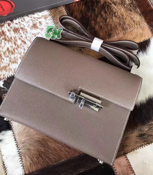 hermes verrou真假怎么看？愛馬仕插銷包真假鑒定