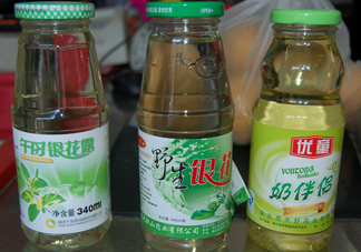 金銀花露一天能喝幾瓶？金銀花露一次喝多少？