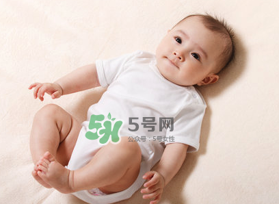 寶寶容易上火是奶粉的問題嗎？寶寶容易上火是不是因為奶粉上火？