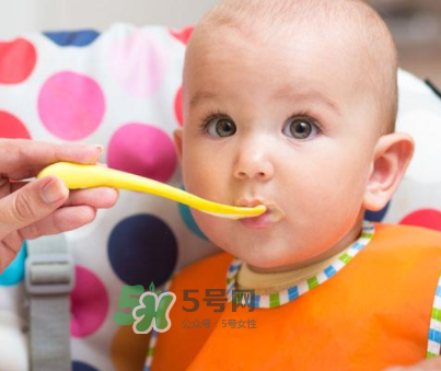 寶寶沒(méi)長(zhǎng)牙能吃面條嗎？寶寶沒(méi)長(zhǎng)牙能不能喂面條？