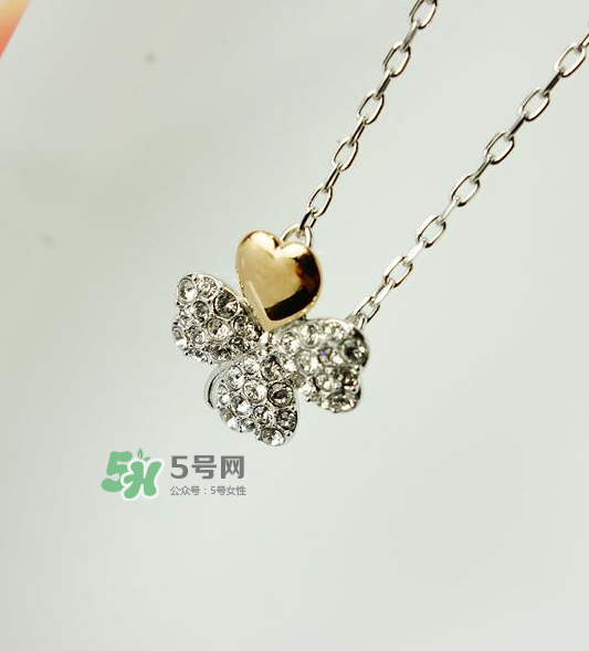 施華洛世奇四葉草項(xiàng)鏈多少錢(qián)？施華洛世奇四葉草項(xiàng)鏈價(jià)格