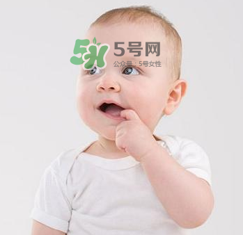 寶寶什么時(shí)候可以吃油？寶寶能吃油嗎？