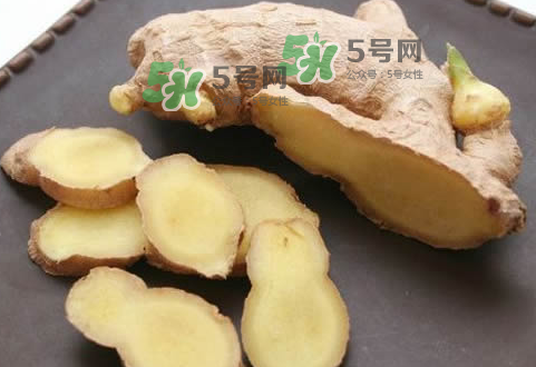 三伏天用什么泡腳最好？三伏天用什么泡腳去濕氣？