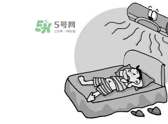 開空調(diào)為什么要放一盆水？開空調(diào)要放一盆水嗎？