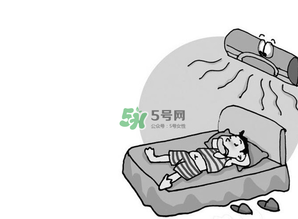 開(kāi)空調(diào)睡覺(jué)要注意什么？開(kāi)空調(diào)睡覺(jué)好嗎？