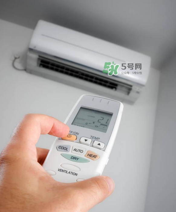 開空調(diào)很費(fèi)電嗎？開空調(diào)費(fèi)電還是開風(fēng)扇費(fèi)電？