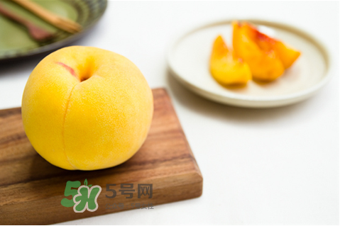 黃桃什么味道？黃桃是酸的還是甜的？