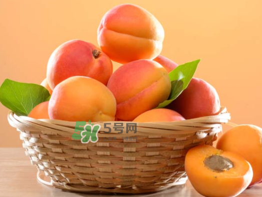 黃桃可以空腹吃嗎？空腹可以吃黃桃嗎？