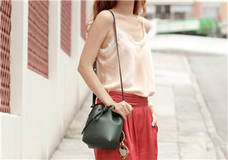mansur gavriel是什么牌子_哪個(gè)國(guó)家的_什么檔次？