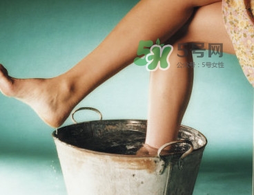 花椒不適合哪些人泡腳？女人用花椒水泡腳好嗎