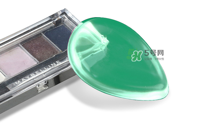 硅膠粉撲可以用散粉嗎？硅膠粉撲可以用干粉嗎？