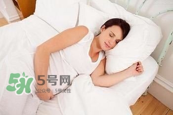 胎動的感覺有哪幾種？胎動的感覺是什么樣的
