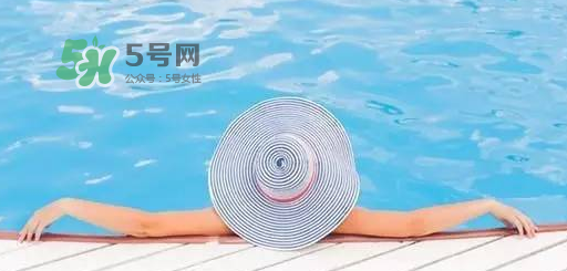 夏天防曬衣什么顏色好？夏天穿什么顏色的防曬衣好？