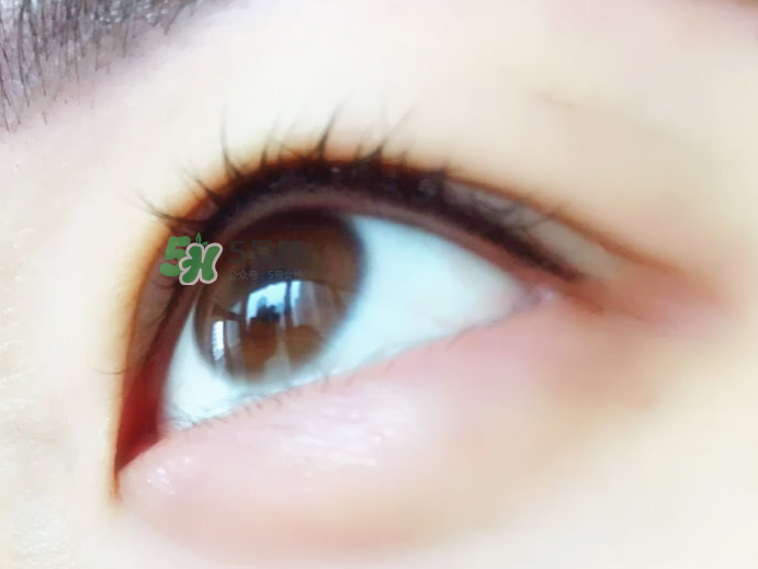 做美瞳線麻藥進(jìn)眼睛怎么辦？做美瞳線麻藥灼傷眼睛怎么辦？