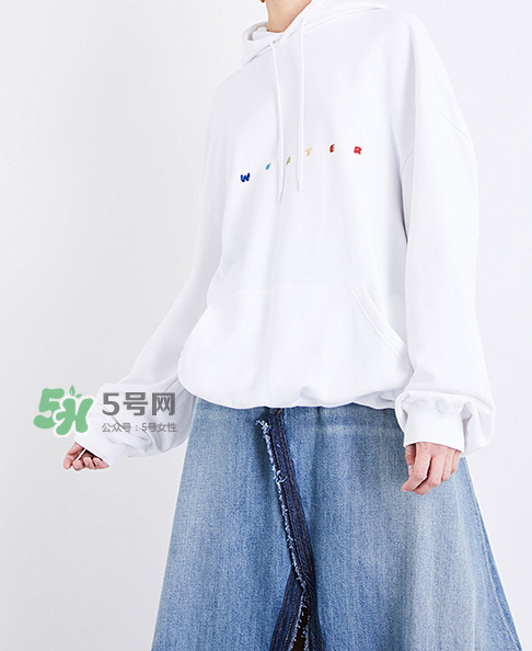 vetements sweater衛(wèi)衣多少錢_在哪買？
