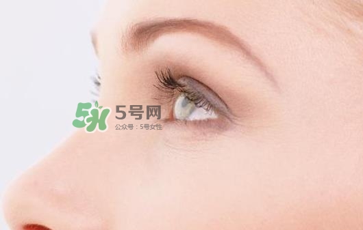 8月份可以割雙眼皮嗎？幾月份割雙眼皮最好？