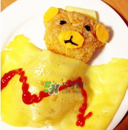 蛋包飯是哪國的料理？蛋包飯怎么做才能讓蛋包著飯