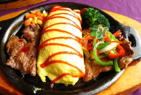 蛋包飯蛋皮需要加入什么？蛋包飯有什么營養(yǎng)