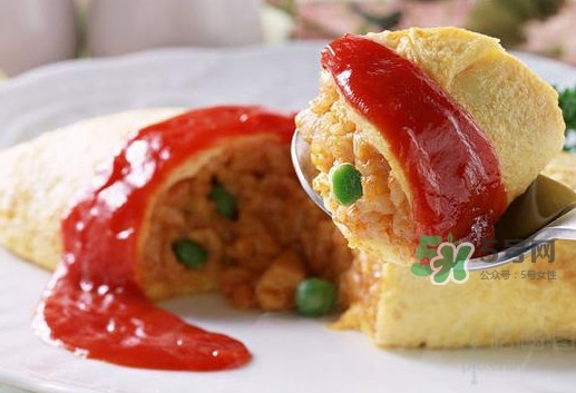 蛋包飯蛋皮需要加入什么？蛋包飯有什么營養(yǎng)