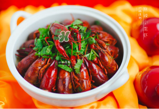 麻辣小龍蝦上火嗎？吃麻辣小龍蝦上火嗎？