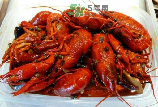 麻辣小龍蝦上火嗎？吃麻辣小龍蝦上火嗎？