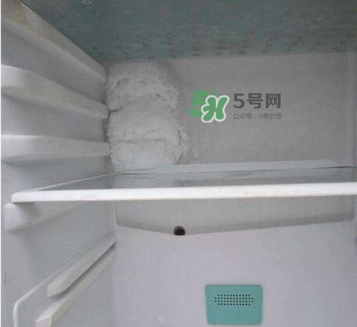 冰箱冷藏室結(jié)冰正常嗎？冰箱冷藏室結(jié)冰是什么原因？
