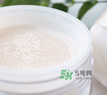 three散粉怎么樣？three自然植物透光散粉色號