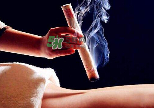 三伏天拔罐好嗎？三伏天拔罐好還是艾灸好？
