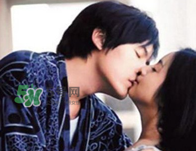 初吻怎么接吻？如何接吻不像初吻？