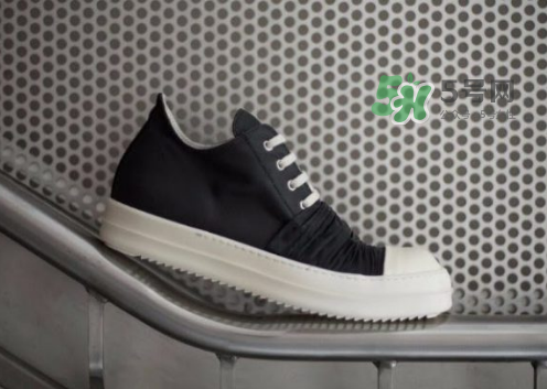 rick owens draped low厚底運動鞋多少錢？