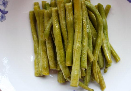 酸豇豆炒什么好吃？酸豇豆可以炒什么
