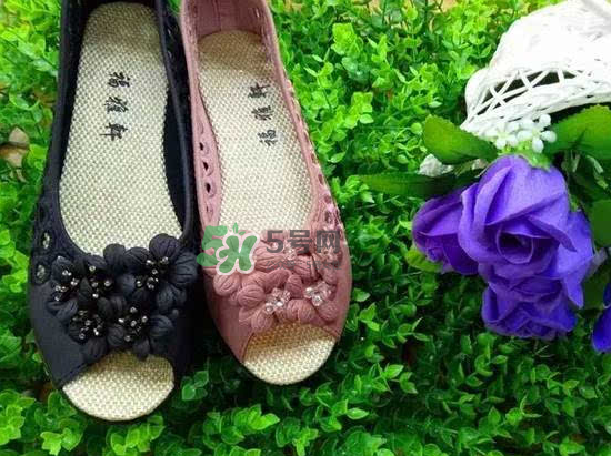 閏月鞋什么時(shí)候買2017？閏月鞋應(yīng)該買什么顏色？