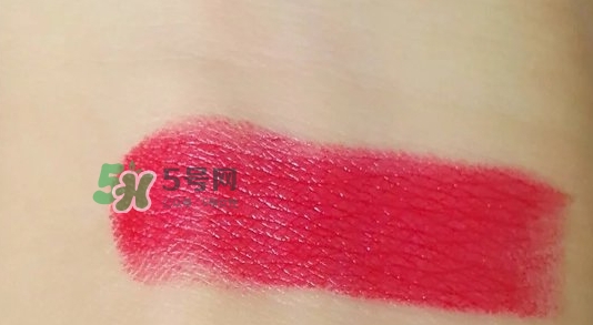 百雀羚三生花口紅怎么樣？百雀羚口紅使用心得