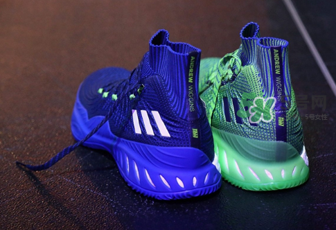 adidas crazy explosive 2017pk維金斯籃球鞋熒光色會(huì)發(fā)售嗎？
