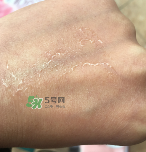 透真玻尿酸爽膚水怎么樣？透真玻尿酸美肌水好用嗎？