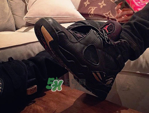 air jordan 8 retro ovo多少錢？ovo與aj8合作款什么時(shí)候發(fā)售？