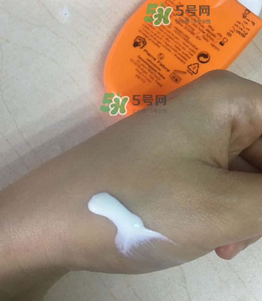雅漾防曬霜怎么樣？雅漾防曬霜防水嗎？